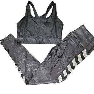 Victoria's Secret Black VSX Sport Leggings With Nike Sports Bra SZ M